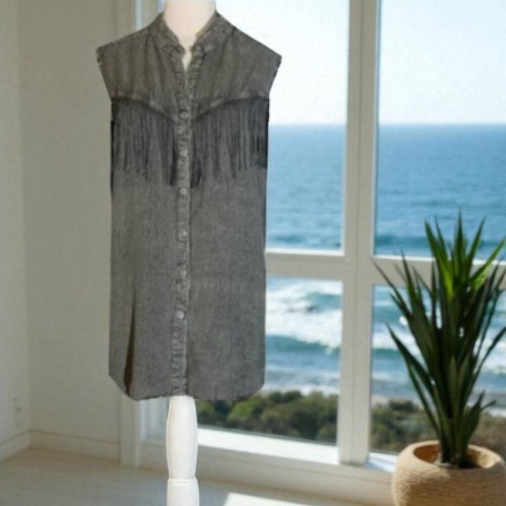 Lola P Sleeveless Fringe Button Up Tunic Top